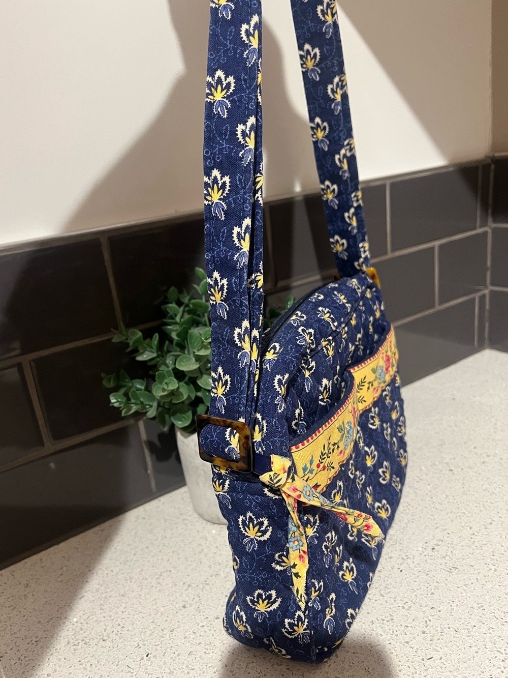 Vera Bradley Quilted Floral Denim Shoulder Bag Purse Vintage Y2K - Picture 9 of 16